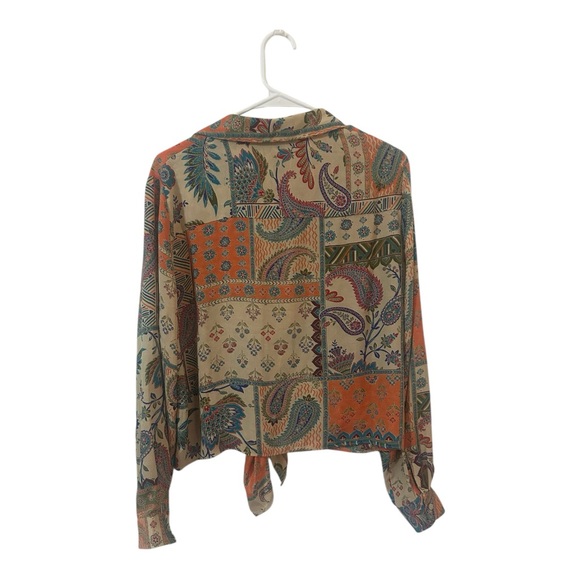 Rose & Olive Multicolor Collared Paisley Blouse - Picture 3 of 4